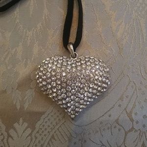 Crystal heart choker